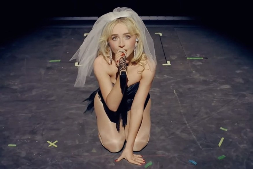 Polémique à Coachella : Sabrina Carpenter s'excuse après une réaction jugée maladroite | 23.6 Radio